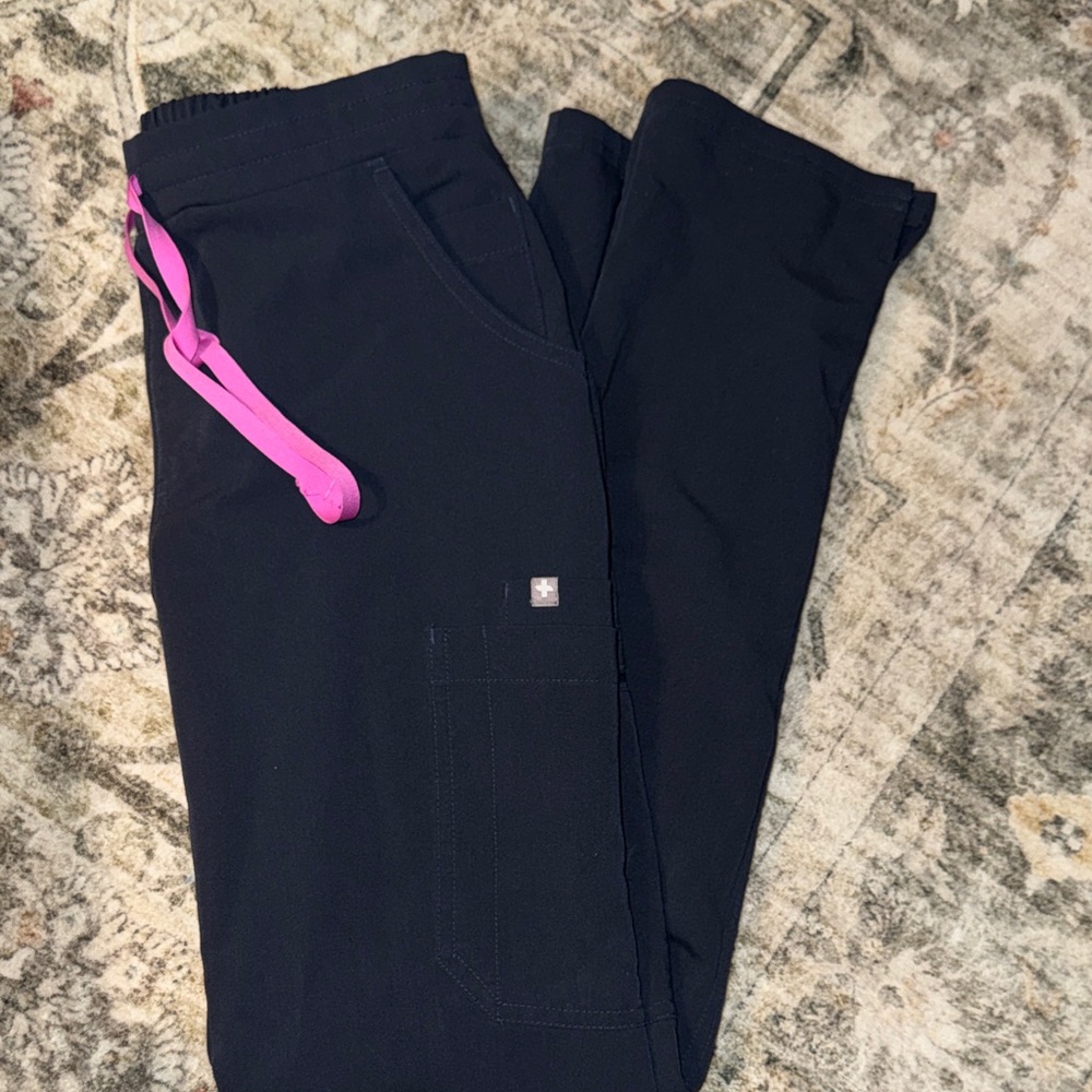 Figs xs yola scrub pants